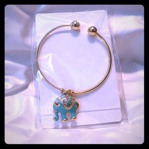 Elephant charm bracelet